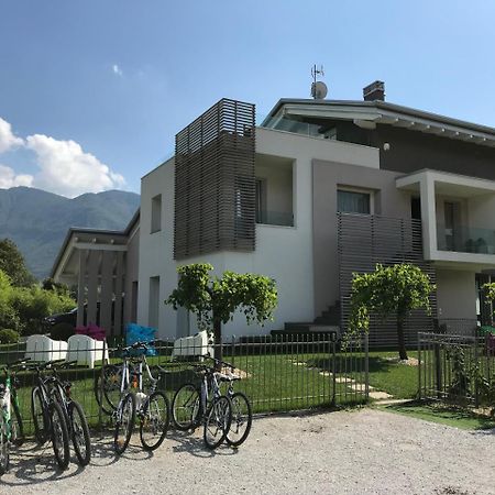 Art B&B Design Costa Volpino Eksteriør billede